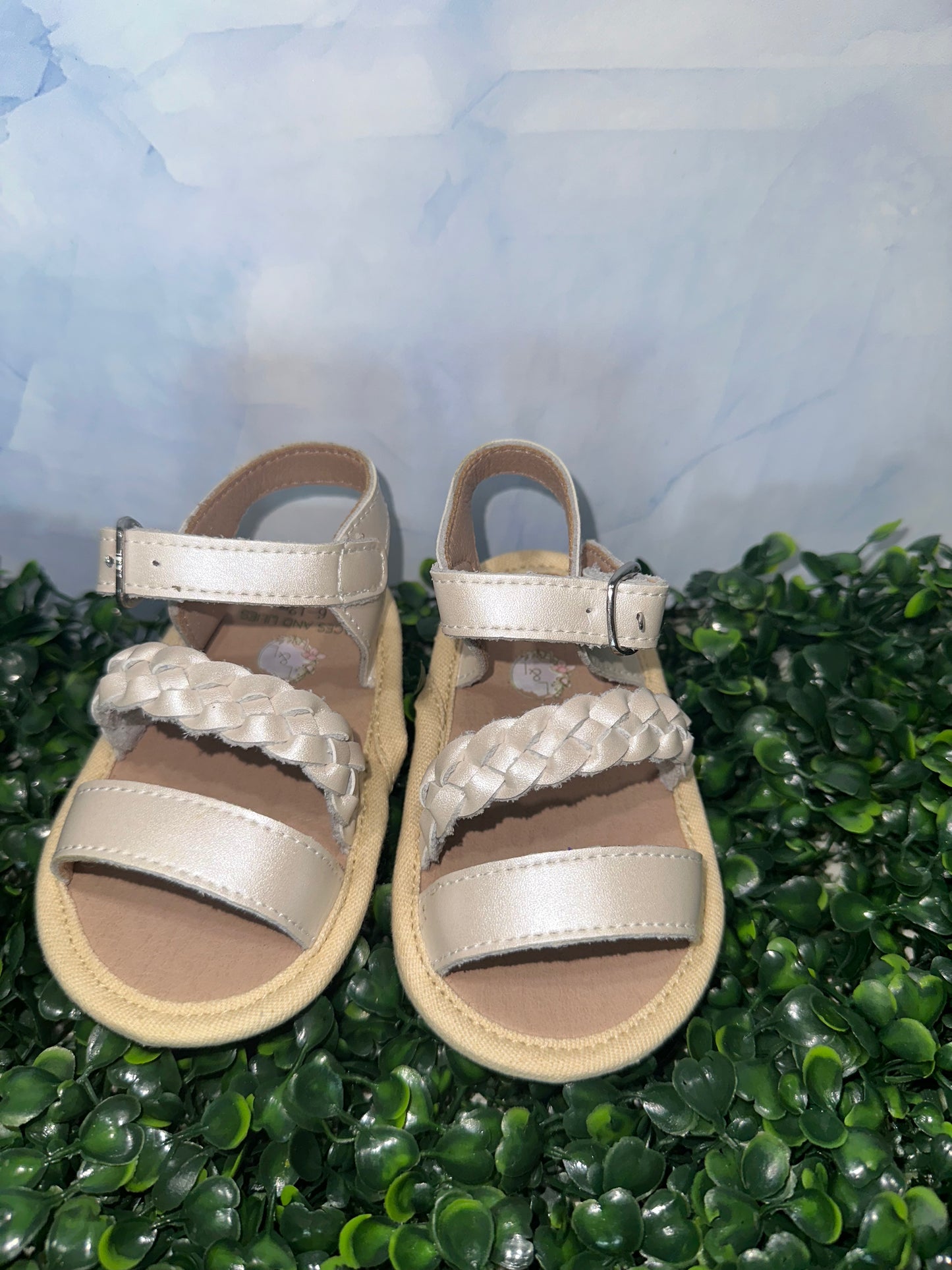 Zoe Sandals Pastel Pearl White