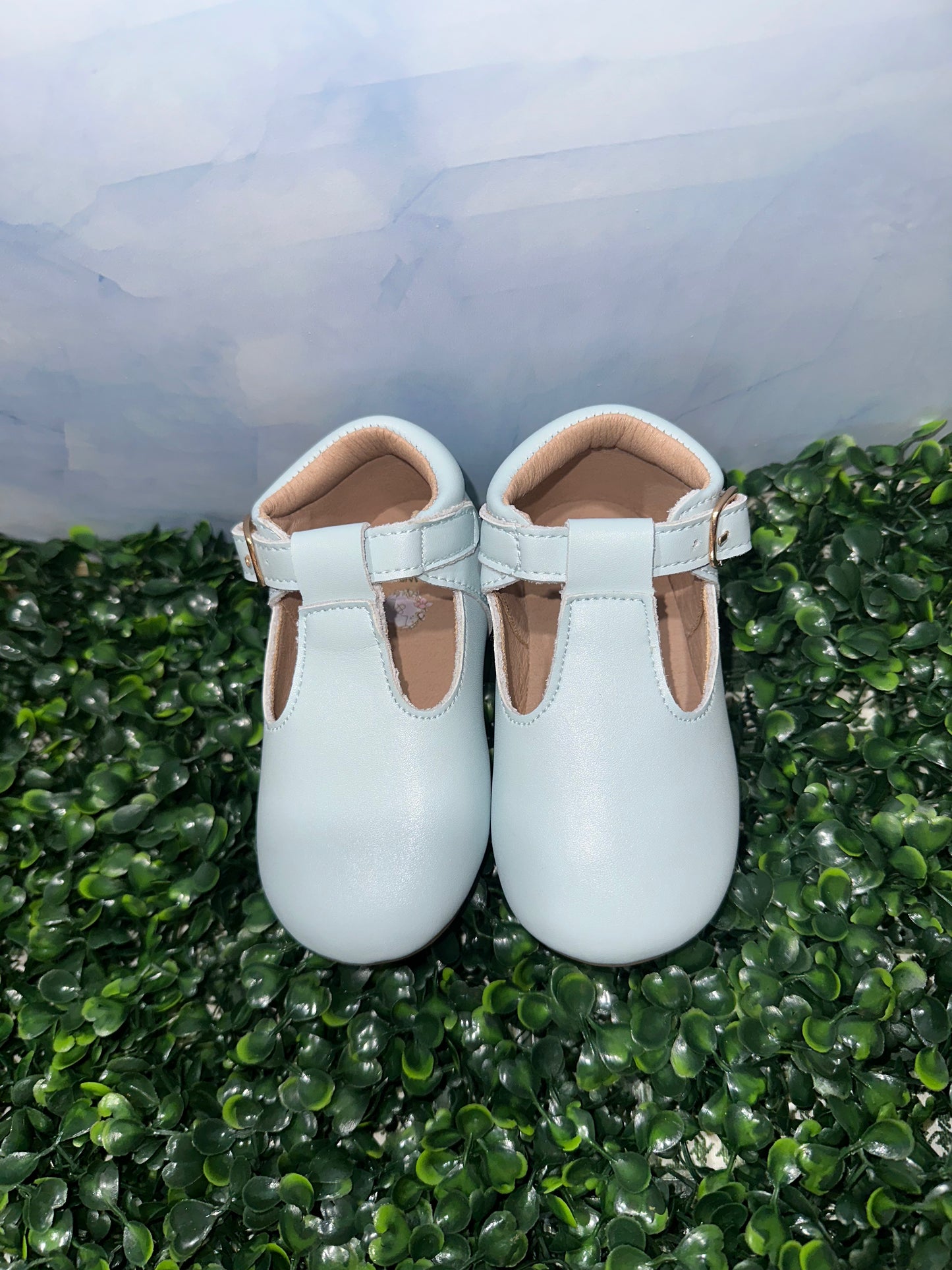 Iris Flats Pastel Blue