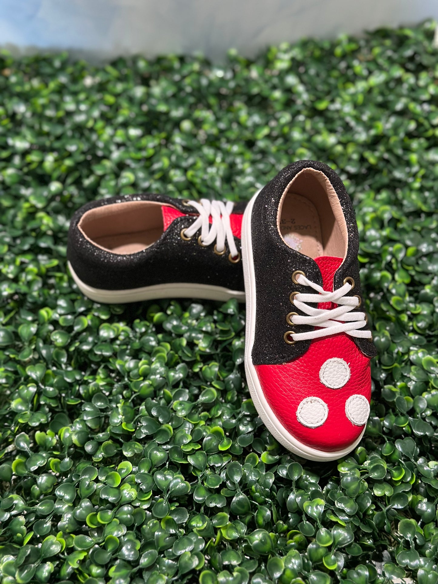 Magnolia No Bow Sneakers Mouse Glitter