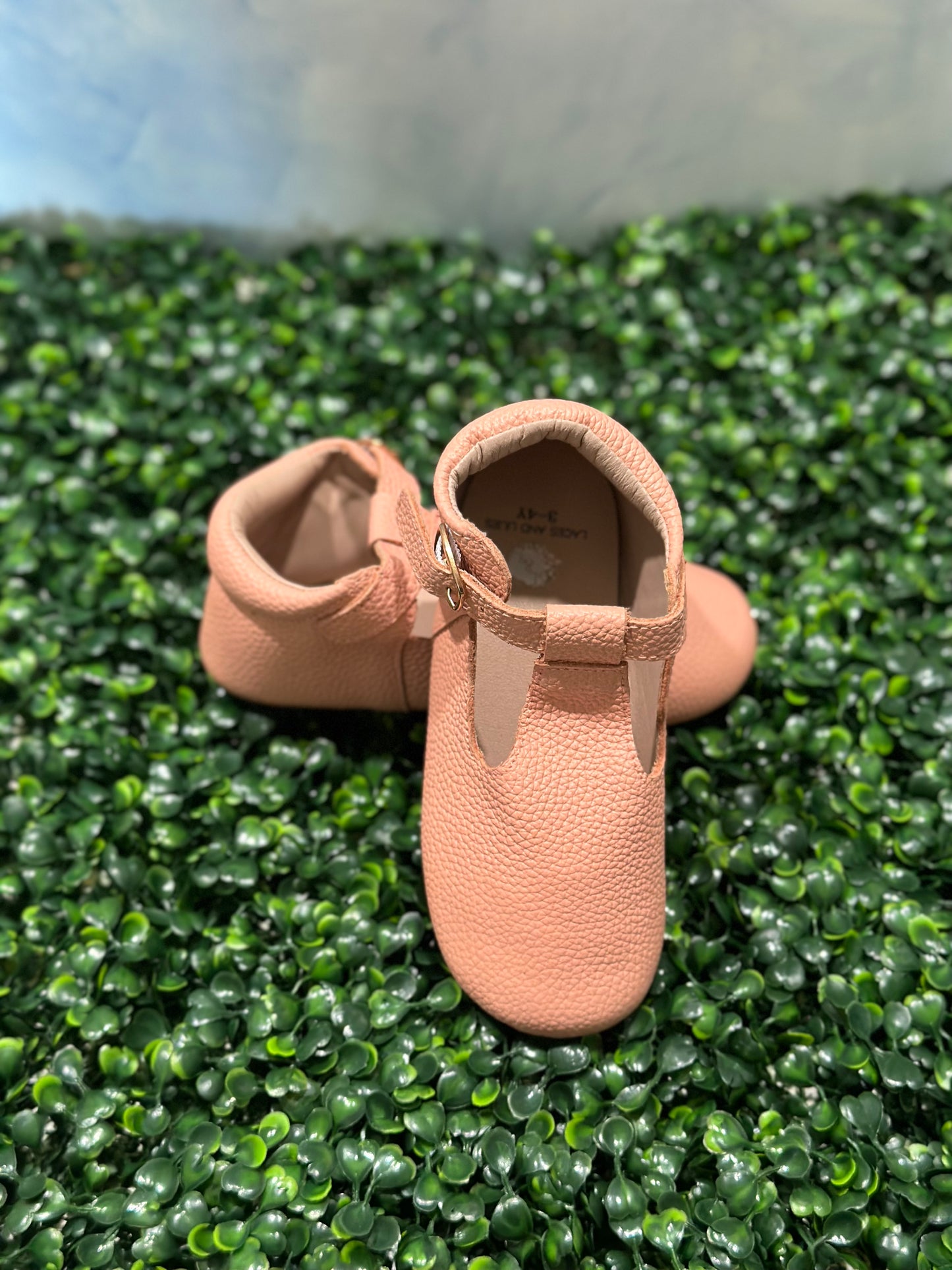 Iris T Strap Pink