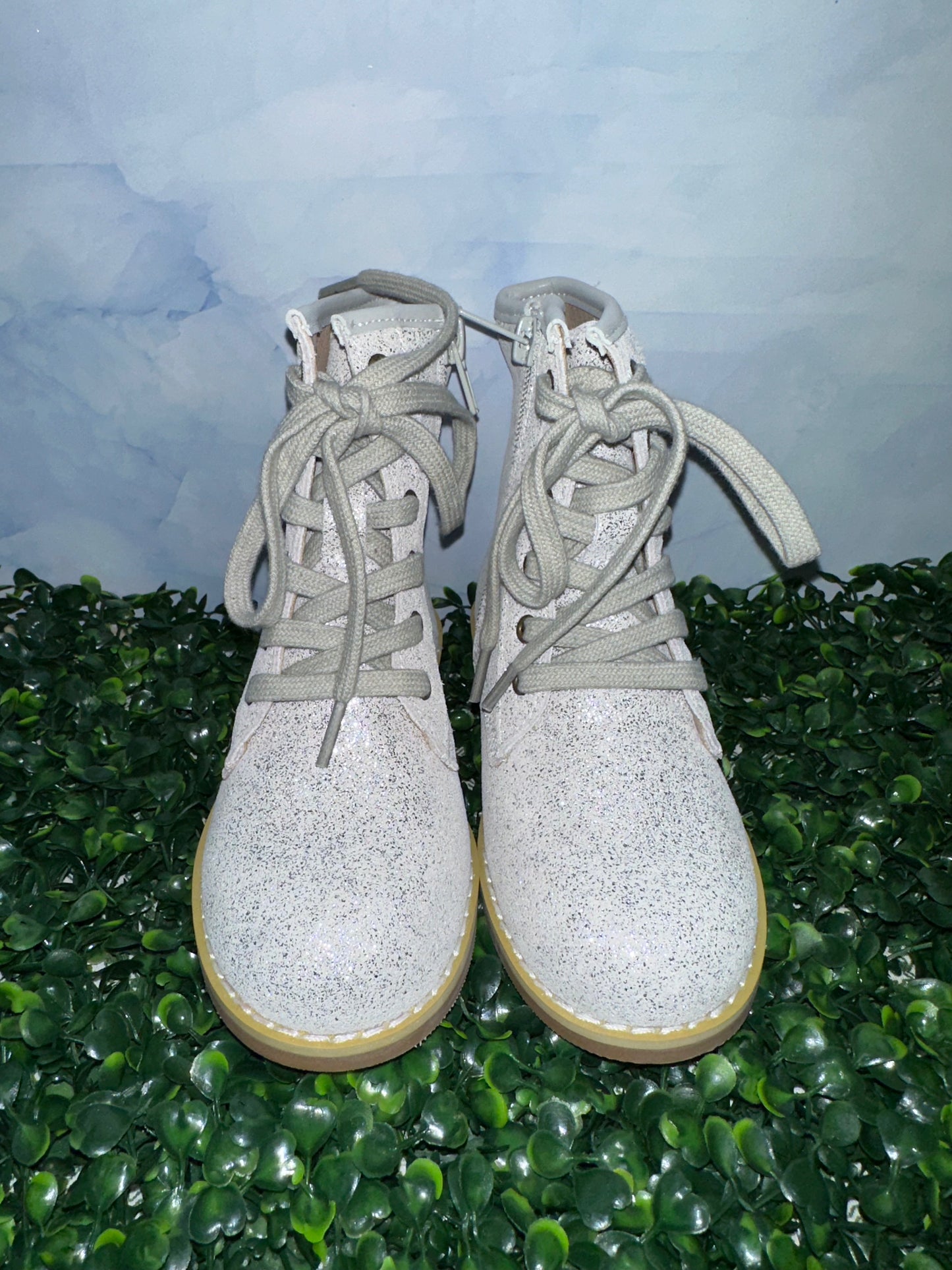 Lily Boots Diamond Enchanted