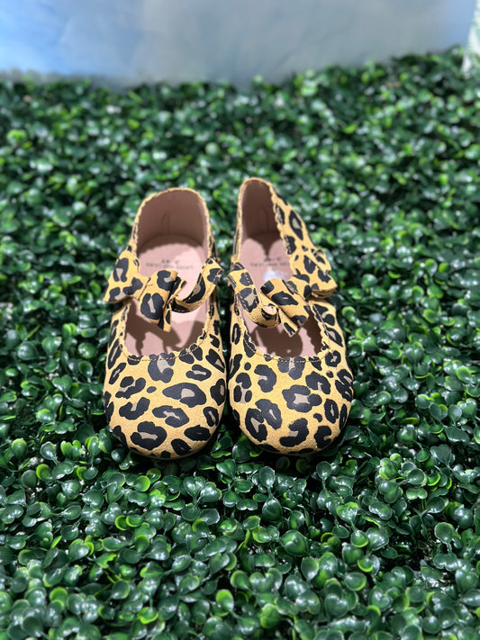 Dahlia Flats Cheetah