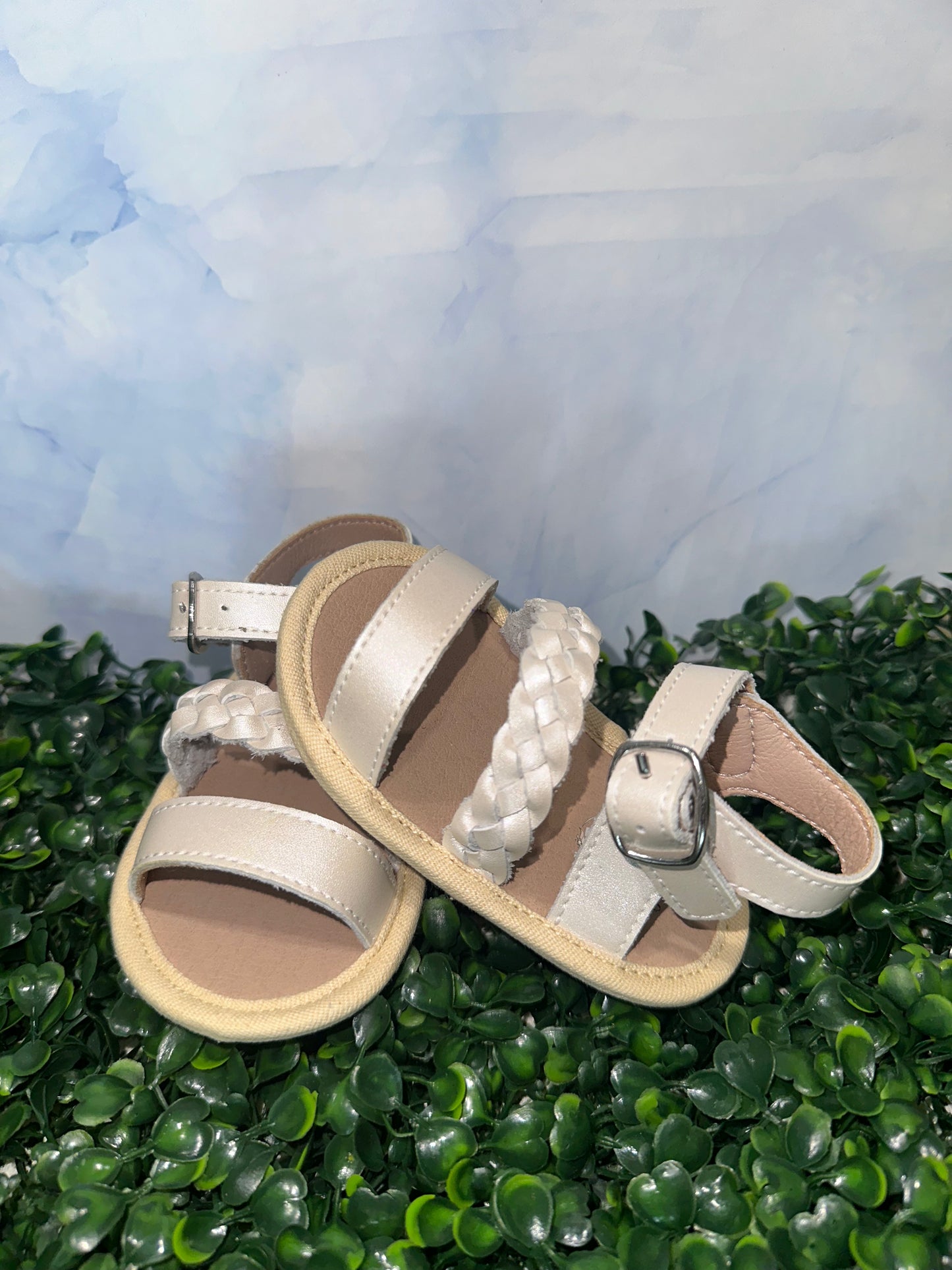 Zoe Sandals Pastel Pearl White