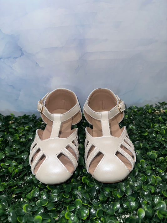 Daisy Sandals Pastel White
