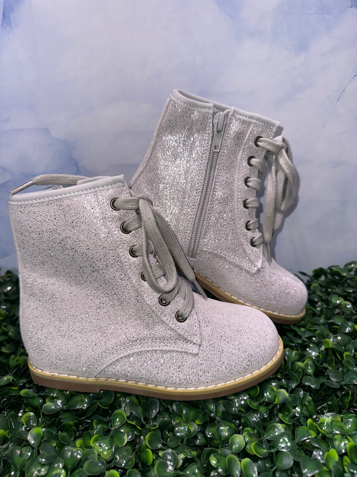 Lily Boots Diamond Enchanted