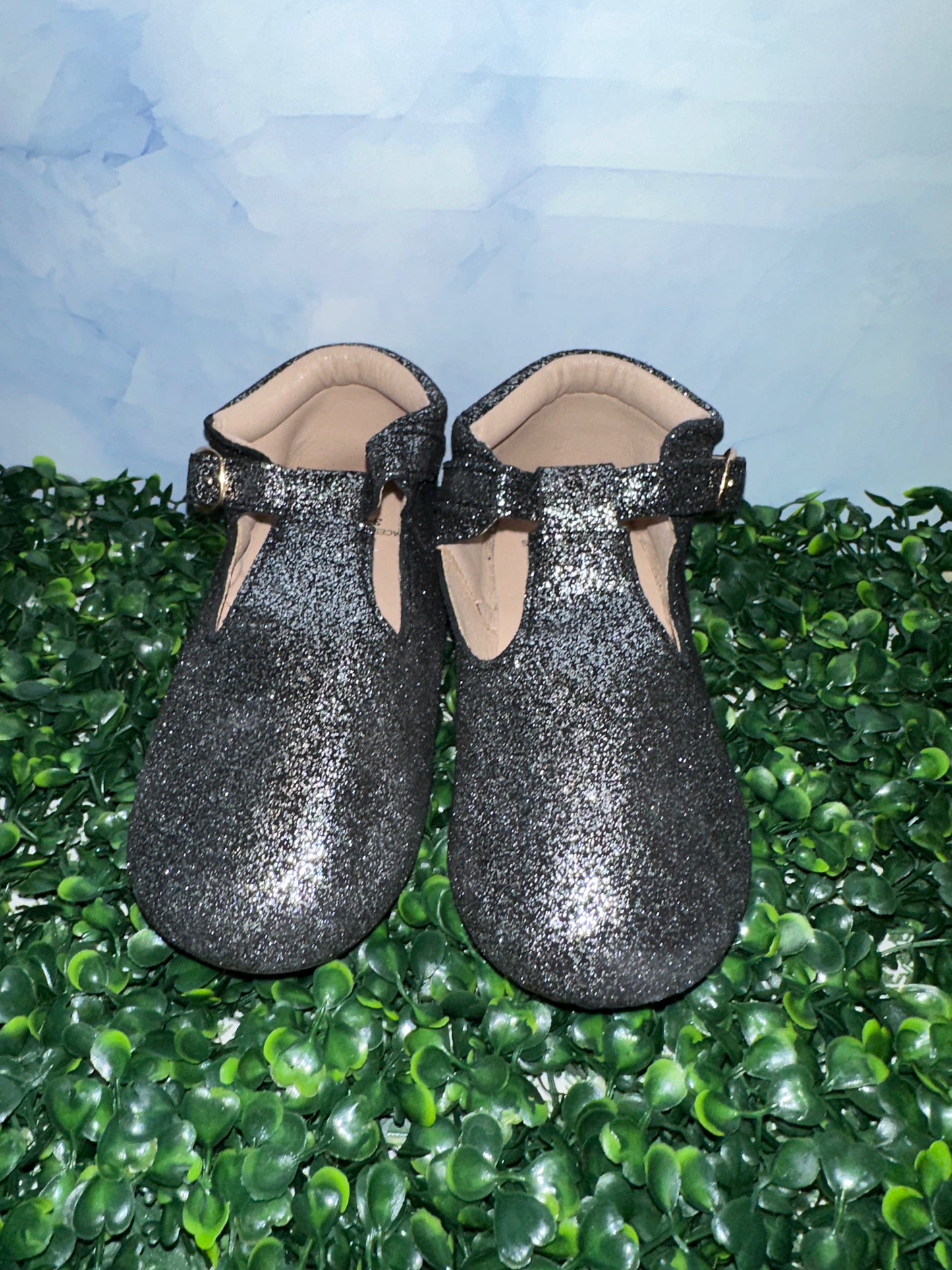 Iris Flats Black Silver Speck Enchanted