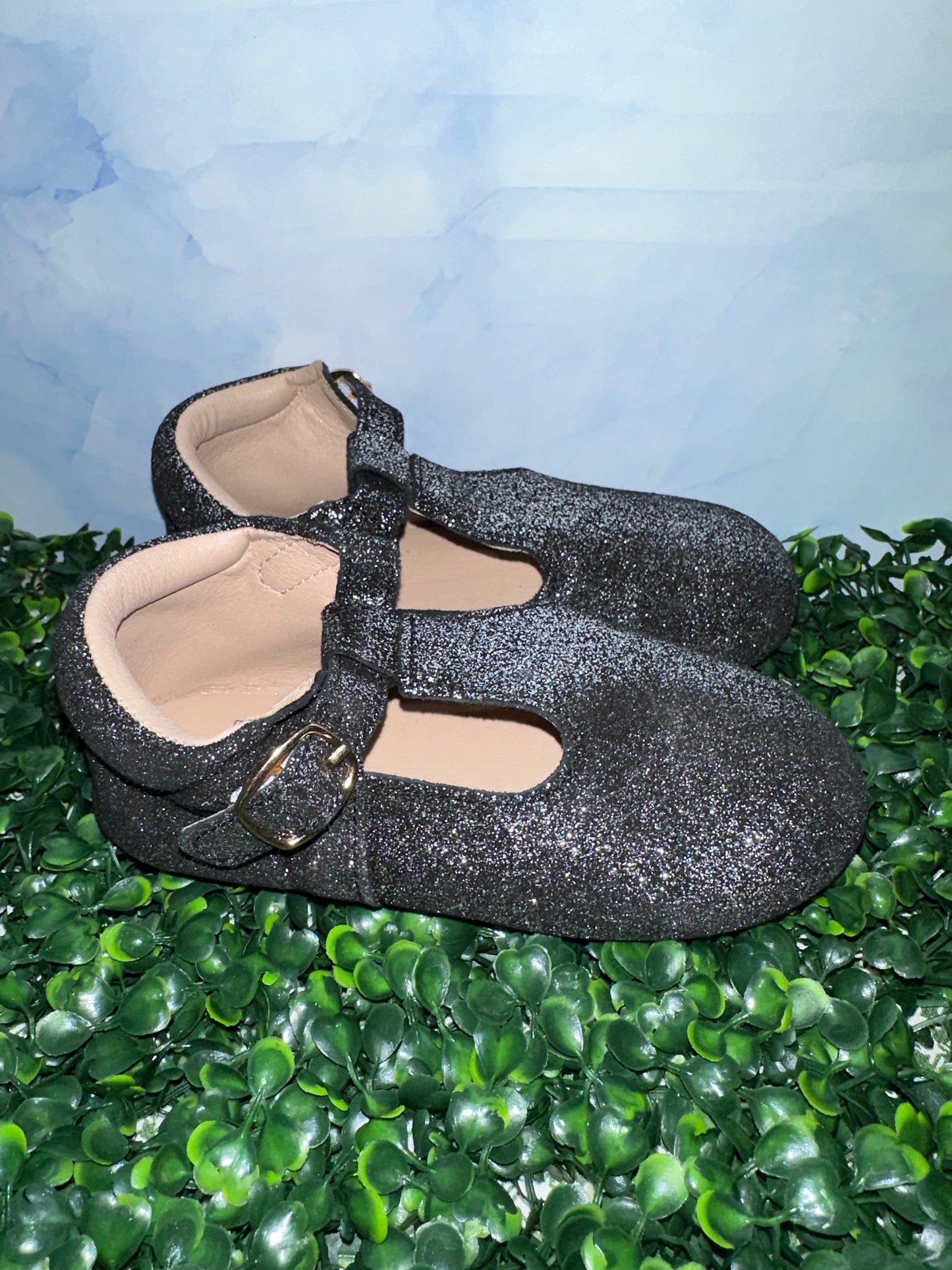 Iris Flats Black Silver Speck Enchanted